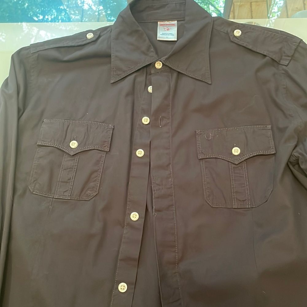True Religion shirt black large logo on the pocket 100 cotton very nice